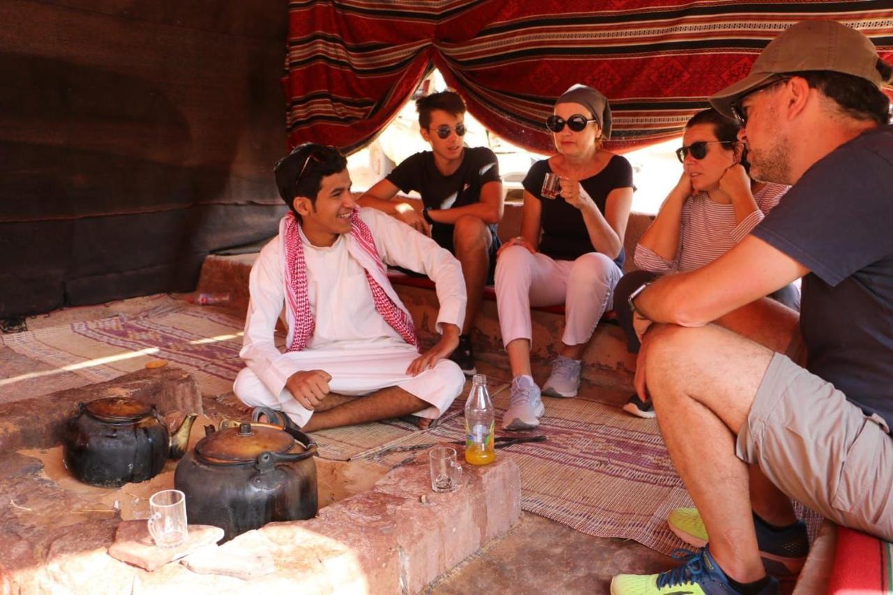 Wadi Rum Bedouin Camp&Desert Tours Buitenkant foto