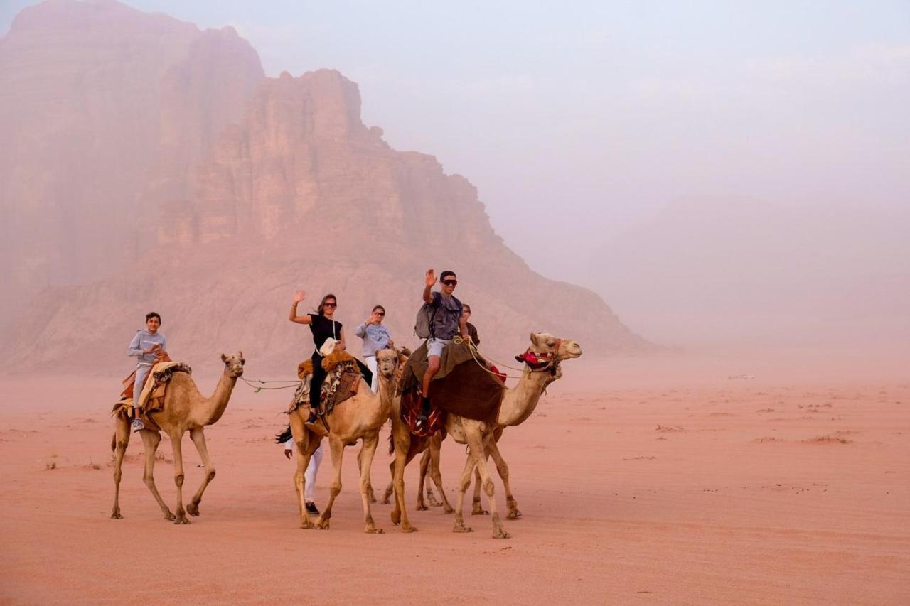 Wadi Rum Bedouin Camp&Desert Tours Buitenkant foto